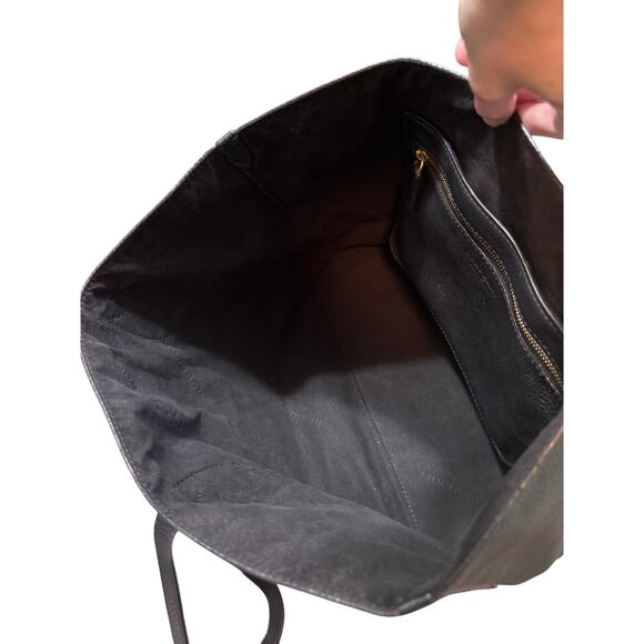 Auth. Burberry Remington Black Grainy Calfskin Leather Tote Bag Large - Picture 13 of 16